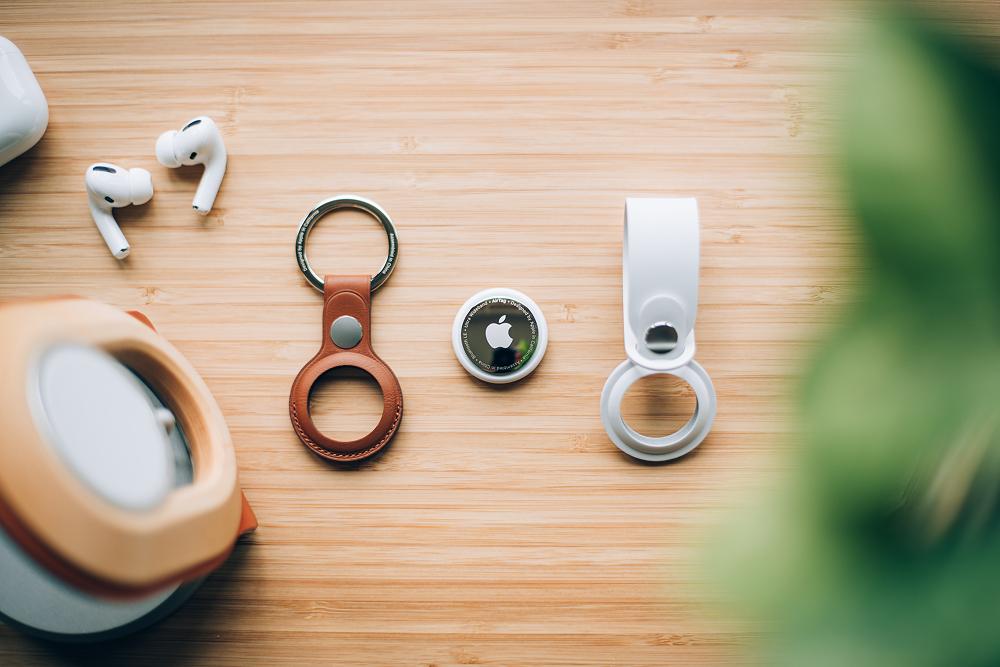 Tile vs AirTag: which is better